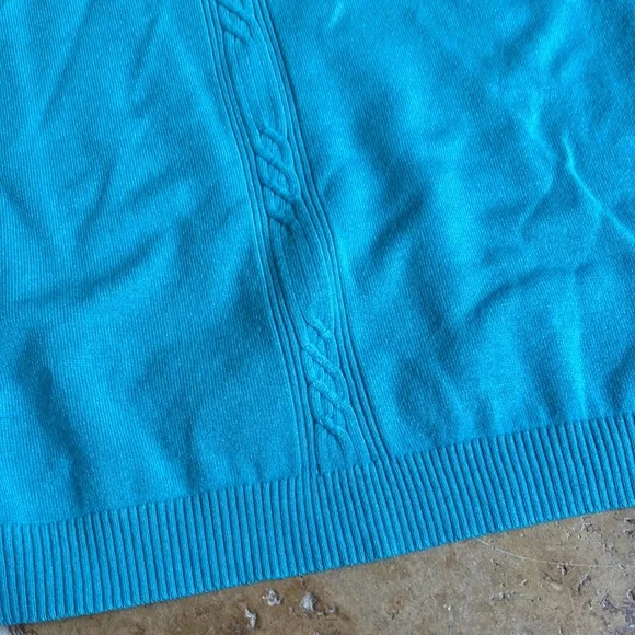Nonveanx teal sleeveless turtleneck Great condition - Picture 4 of 10